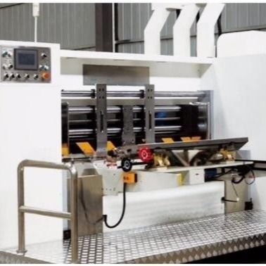 Máy cắt khuôn máy in Flexo tự động Máy cắt khuôn 18,5kw Công suất động cơ