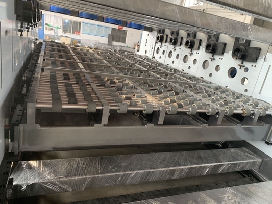 Tốc độ cao Bốn màu hình lốp hộp bìa in Slotting chết cắt máy cho hộp làm